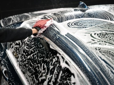 Cleaning / Protection and Waterproofing of a Cabriolet Fabric Soft Top