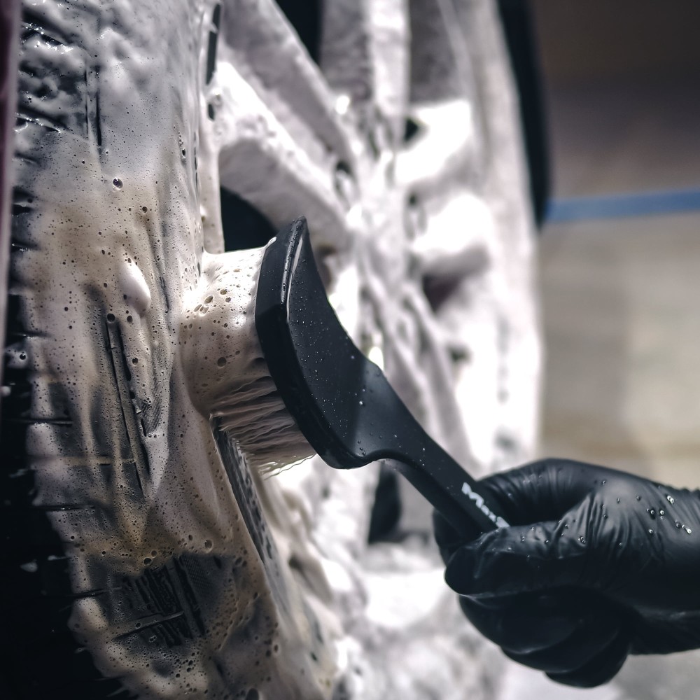 Maxshine Brush For Rubber Tyre Cleaning Brush