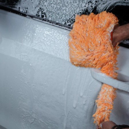 CarPro FairyTail Premium Wash Mitt Wash Mitt With Plush Tail For Hard-To-Reach Areas